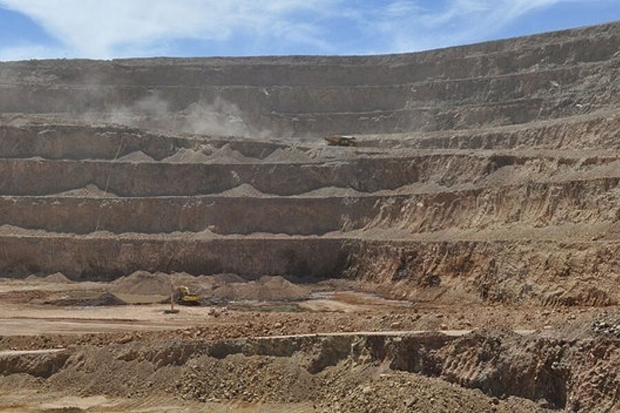 1427466644 sierra gorda 2 kghm com