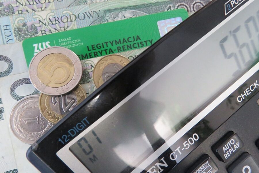 1653461618 pieniadzeemeryt