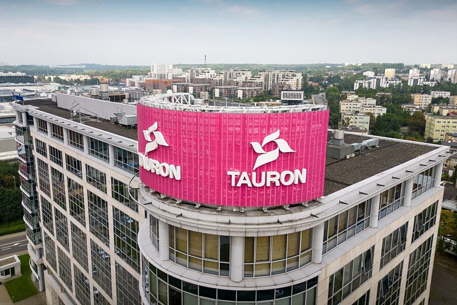 1697021240 tauron siedziba1 km