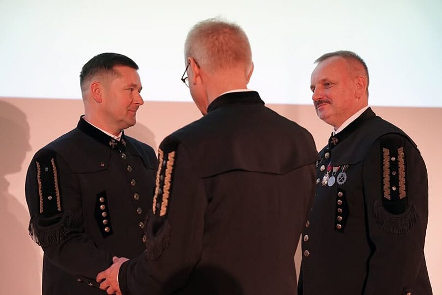 1765811622 wuggornik