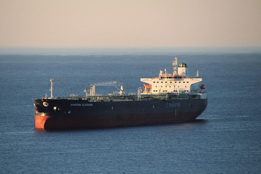 1772872445 tankowiec